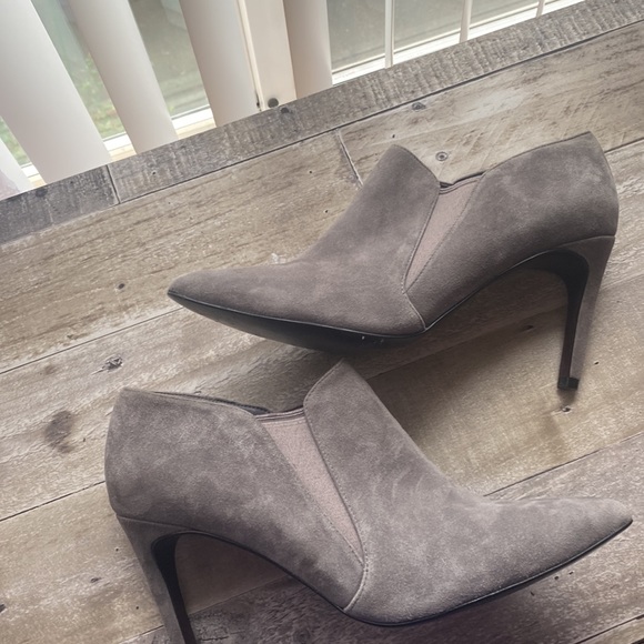 Cole Haan gray suede heels - Picture 3 of 4